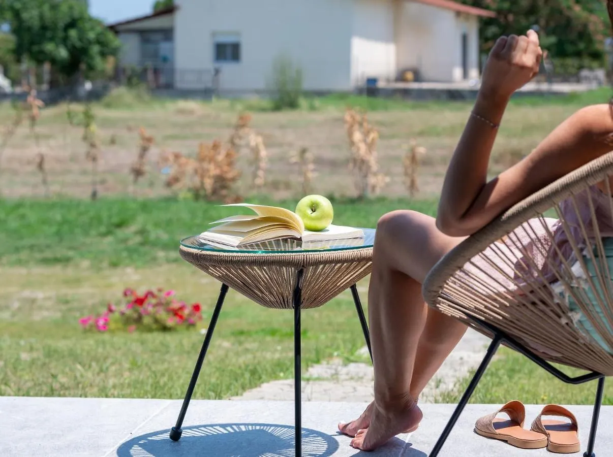 Campania Loft Apartments Sykia Chalkidikis Case de vacanță